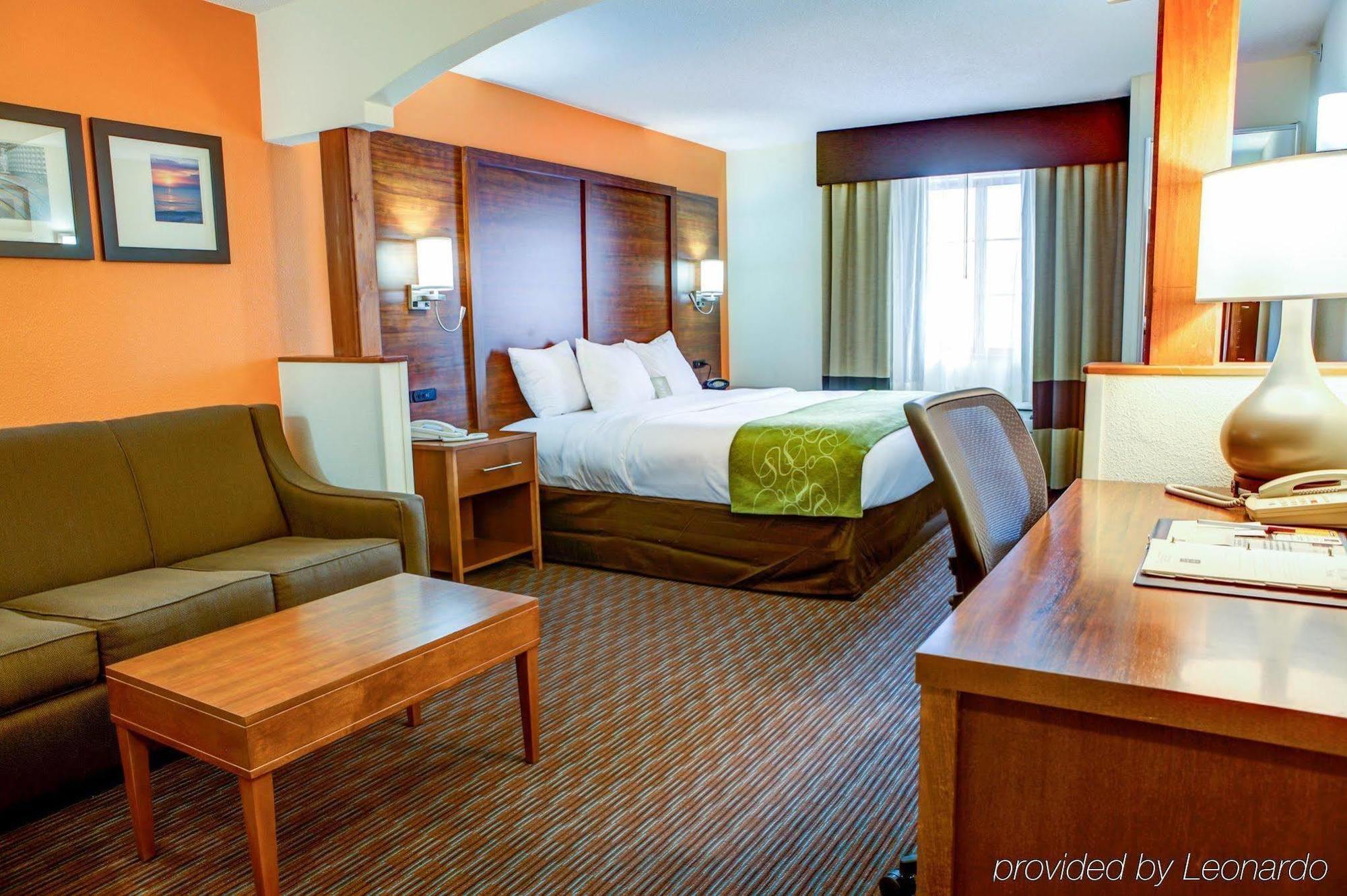Comfort Suites Stevensville - St Joseph Exterior foto